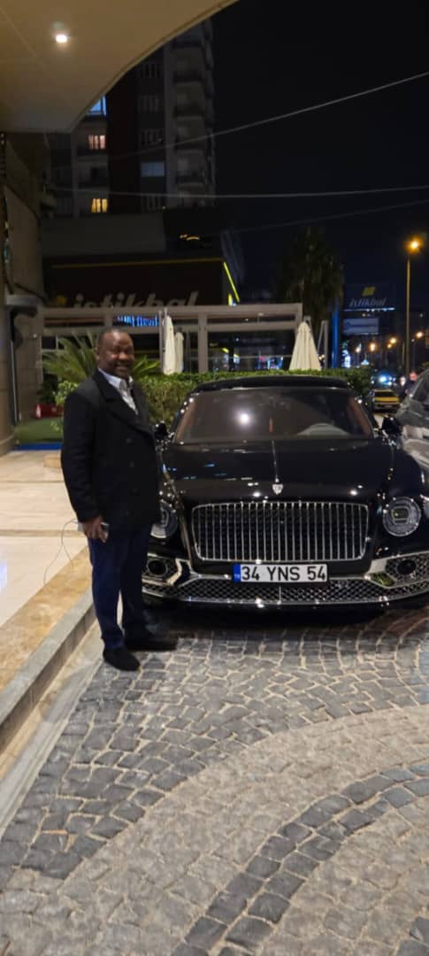 Serge Ondobo et les Jeunes Patriotes Panafricains soutiennent la réélection du Président Paul BIYA